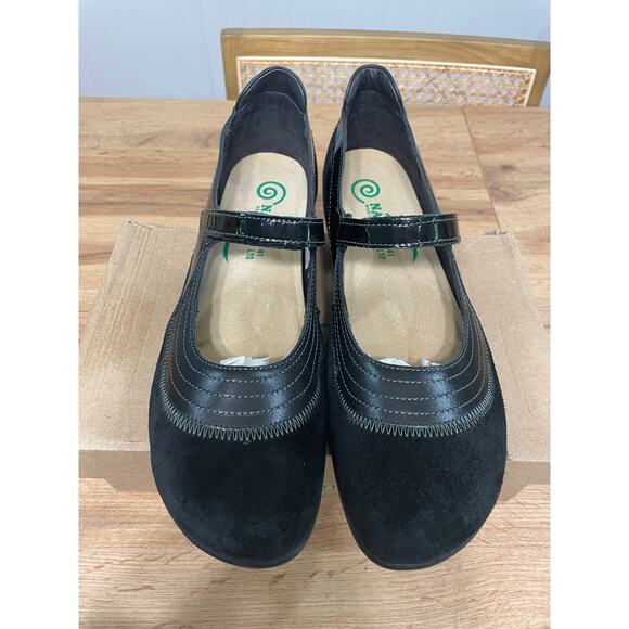 Naot Kirei Mary Jane Black Suede Leather Combo Size 10/11 US 41 EU NIB Versatile - Picture 5 of 14
